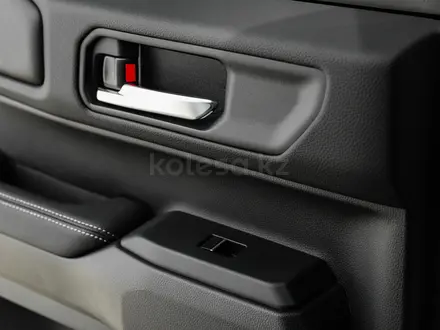 Toyota Land Cruiser Premium 2026 года за 71 640 160 тг. в Уральск – фото 17