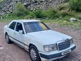 Mercedes-Benz E 200 1988 года за 520 000 тг. в Мерке – фото 3