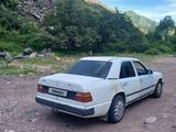 Mercedes-Benz E 200 1988 года за 520 000 тг. в Мерке – фото 5