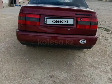 Volkswagen Passat 1994 года за 850 000 тг. в Актау – фото 5