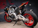 Aprilia  Tuono V4 Factory 2018 года за 8 989 000 тг. в Алматы – фото 2