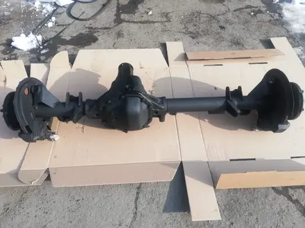 Задний мост на а/м L. R DEFENDER за 500 000 тг. в Алматы – фото 15