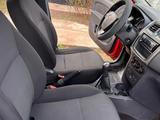 Renault Sandero 2014 года за 2 400 000 тг. в Аксай – фото 5