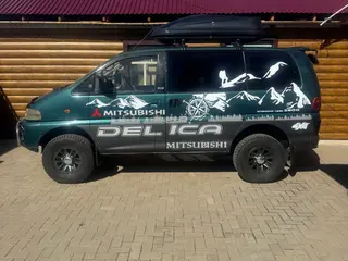 Mitsubishi Delica