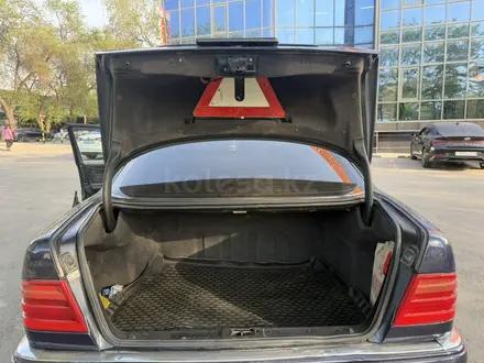 Mercedes-Benz E 320 1996 года за 2 900 000 тг. в Алматы – фото 18