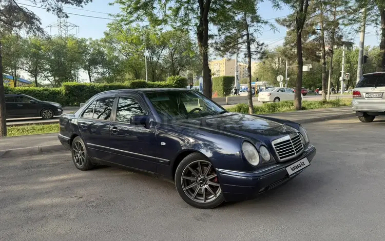 Mercedes-Benz E 320 1996 годаүшін2 900 000 тг. в Алматы