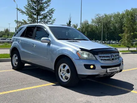 Mercedes-Benz ML 350 2006 года за 4 550 000 тг. в Алматы – фото 2