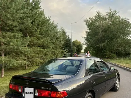 Toyota Camry 2000 года за 4 000 000 тг. в Астана – фото 42