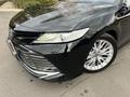 Toyota Camry 2019 года за 13 800 000 тг. в Алматы – фото 5