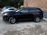 Toyota RAV4 2020 года за 10 000 001 тг. в Уральск – фото 4