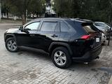 Toyota RAV4 2020 года за 10 000 001 тг. в Уральск – фото 5