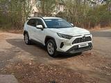 Toyota RAV4 2021 годаүшін13 800 000 тг. в Алматы – фото 2