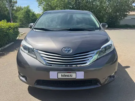 Toyota Sienna 2016 года за 10 900 000 тг. в Уральск