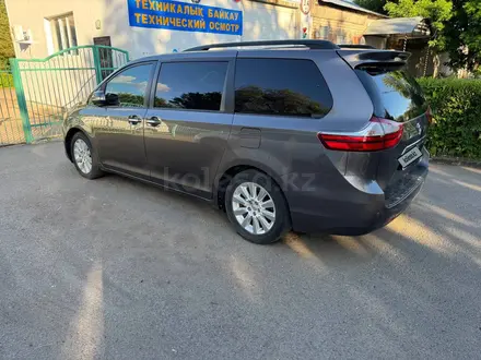 Toyota Sienna 2016 года за 10 900 000 тг. в Уральск – фото 6
