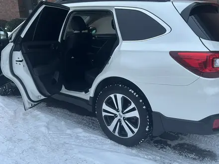 Subaru Outback 2018 года за 11 800 000 тг. в Алматы – фото 17