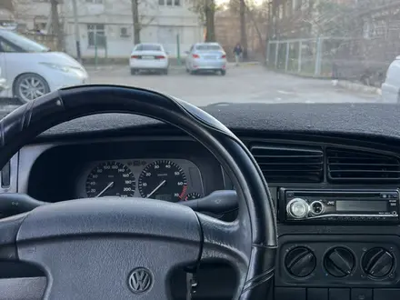 Volkswagen Golf 1994 года за 1 400 000 тг. в Алматы – фото 9