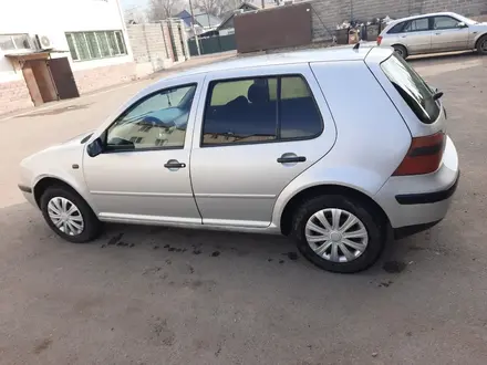 Volkswagen Golf 2005 года за 2 300 000 тг. в Шамалган – фото 3