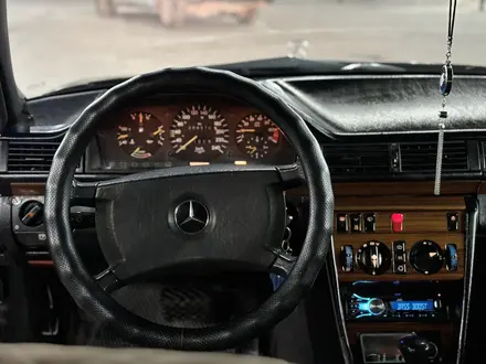 Mercedes-Benz E 230 1989 года за 1 900 000 тг. в Шымкент – фото 7