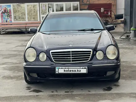 Mercedes-Benz E 280 2000 года за 5 300 000 тг. в Шымкент – фото 30