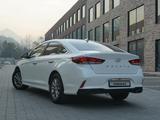 Hyundai Sonata 2019 года за 7 500 000 тг. в Алматы – фото 4