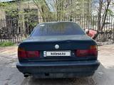BMW 520 1992 года за 1 200 000 тг. в Алматы – фото 4