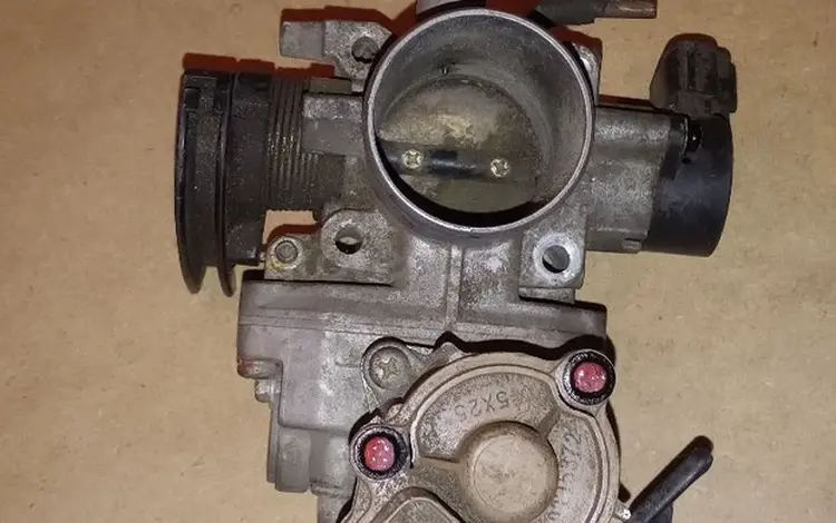 Дросельная заслонка за 35 000 тг. в Алматы