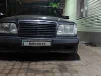 Mercedes-Benz E 230 1991 года за 1 100 000 тг. в Алматы