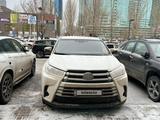 Toyota Highlander 2019 годаүшін16 500 000 тг. в Семей – фото 2