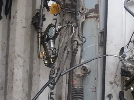 Редуктор передняя toyota tundra 5.7 за 250 тг. в Алматы – фото 9