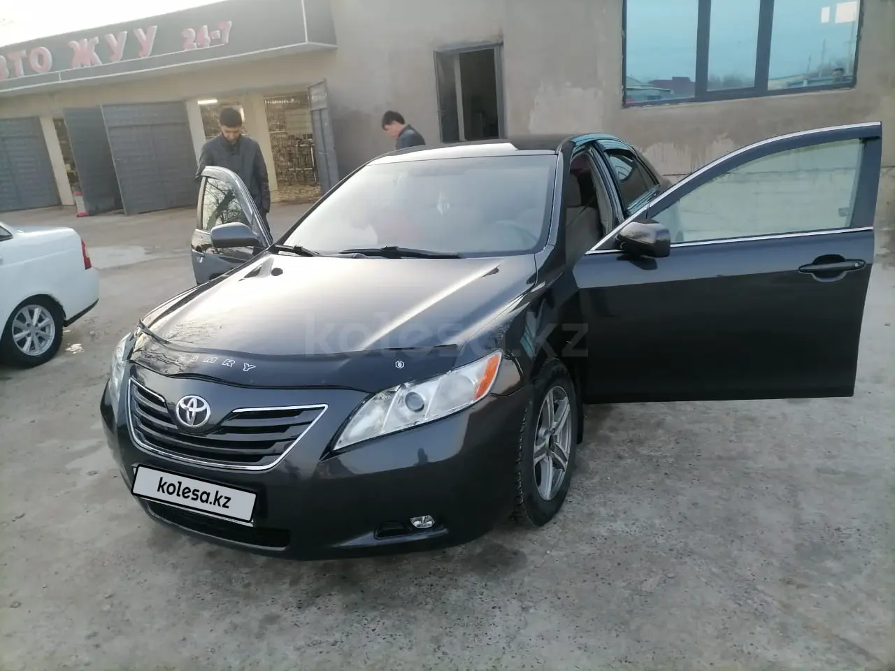 Toyota Camry, 2008