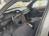 Mercedes-Benz E 230 1991 года за 1 850 000 тг. в Шу – фото 5