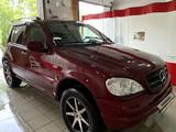 Mercedes-Benz ML 320 2001 годаfor3 000 000 тг. в Караганда – фото 5