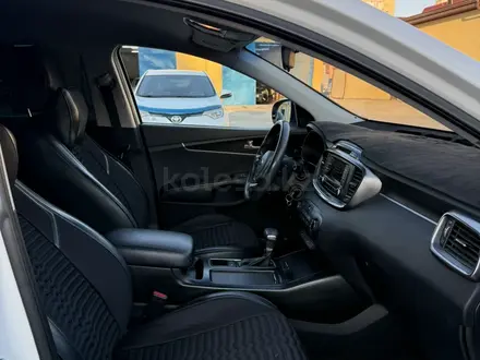 Kia Sorento 2018 года за 12 300 000 тг. в Алматы – фото 17
