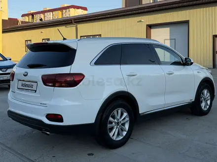 Kia Sorento 2018 года за 12 300 000 тг. в Алматы – фото 15