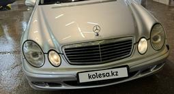 Mercedes-Benz E 320 2004 годаfor5 800 000 тг. в Астана