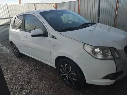 Chevrolet Aveo 2013 года за 3 100 000 тг. в Уральск