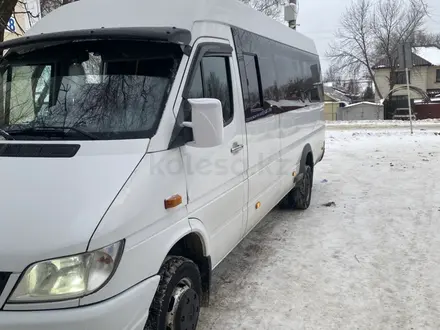 Mercedes-Benz Sprinter 2015 года за 12 500 000 тг. в Уральск – фото 5