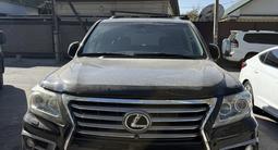 Lexus LX 570 2014 года за 10 000 тг. в Алматы