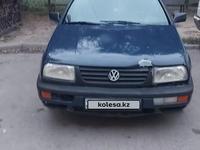 Volkswagen Vento 1993 годаfor550 000 тг. в Шымкент