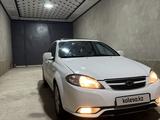 Daewoo Gentra 2014 года за 4 550 000 тг. в Шымкент – фото 4