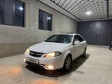 Daewoo Gentra 2014 года за 4 550 000 тг. в Шымкент – фото 2