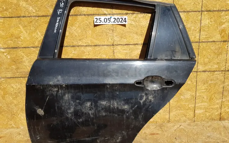ДВЕРЬ ЗАДНЯЯ ЛЕВАЯ за 14 000 тг. в Алматы