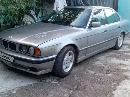 BMW 525 1993 года за 2 300 000 тг. в Шымкент – фото 2