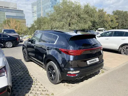 Kia Sportage 2021 года за 9 500 000 тг. в Алматы – фото 20