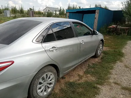 Toyota Camry 2016 года за 10 000 000 тг. в Хромтау – фото 6