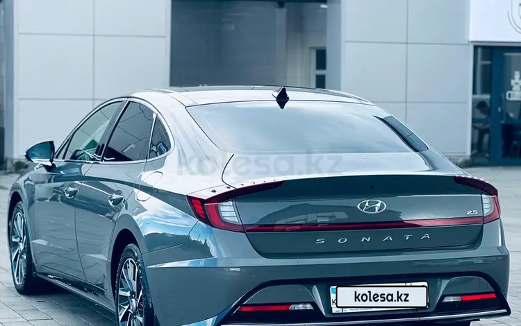 Hyundai Sonata 2022 года за 13 400 000 тг. в Астана