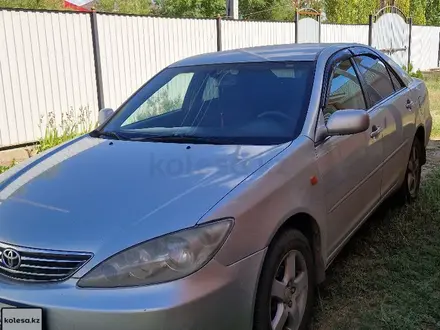 Toyota Camry 2005 года за 5 800 000 тг. в Актобе