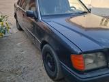 Mercedes-Benz E 220 1995 годаfor1 050 000 тг. в Сарыагаш – фото 2
