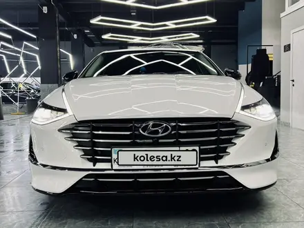 Hyundai Sonata 2023 года за 14 500 000 тг. в Семей