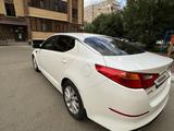 Kia Optima 2015 года за 7 000 000 тг. в Уральск – фото 2